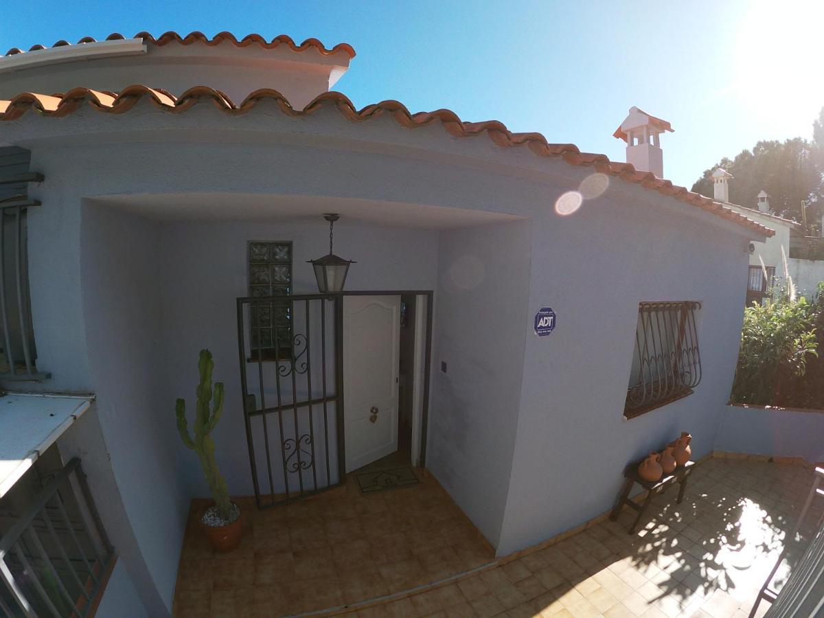 Seahomes Vacations, La Casa Blue Mediterranean Lifestyle บลาเนส ภายนอก รูปภาพ