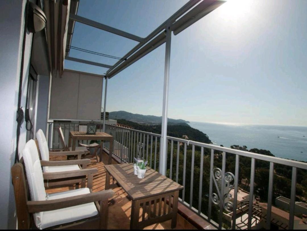 Seahomes Vacations, La Casa Blue Mediterranean Lifestyle บลาเนส ภายนอก รูปภาพ