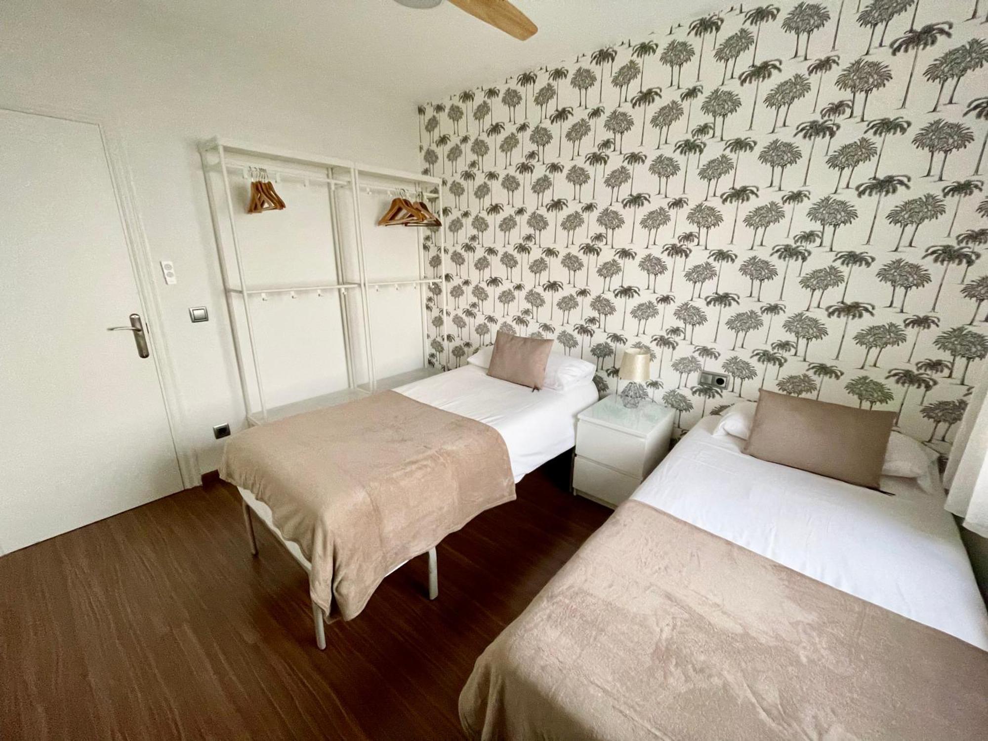Seahomes Vacations, La Casa Blue Mediterranean Lifestyle บลาเนส ภายนอก รูปภาพ