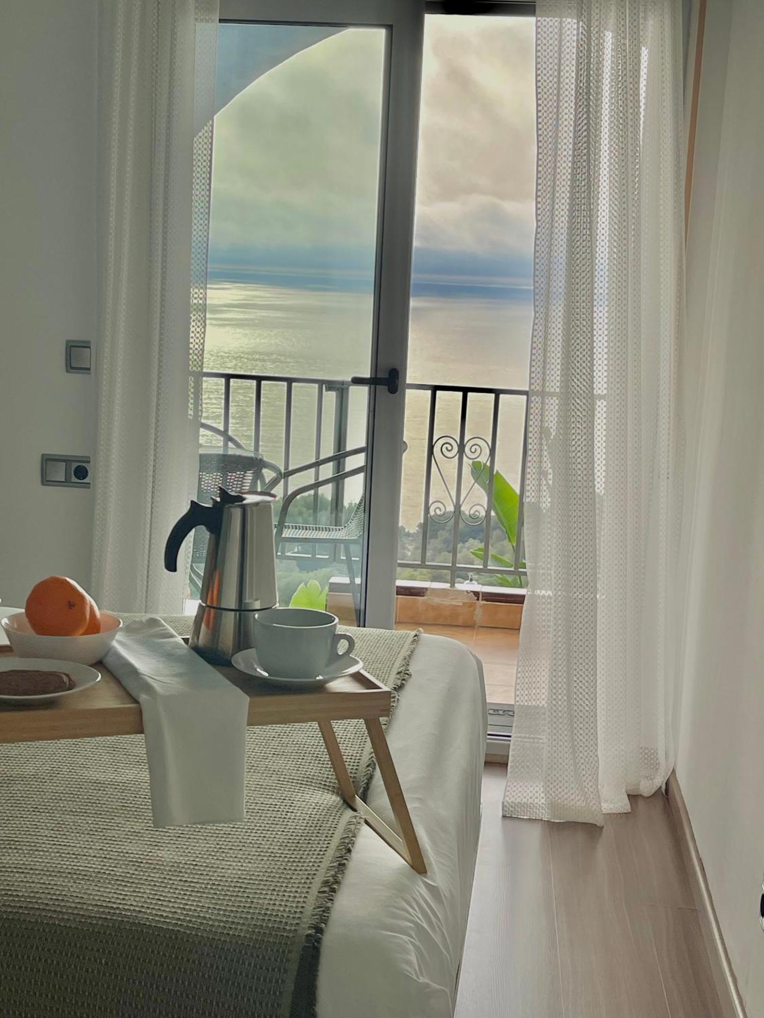 Seahomes Vacations, La Casa Blue Mediterranean Lifestyle บลาเนส ภายนอก รูปภาพ