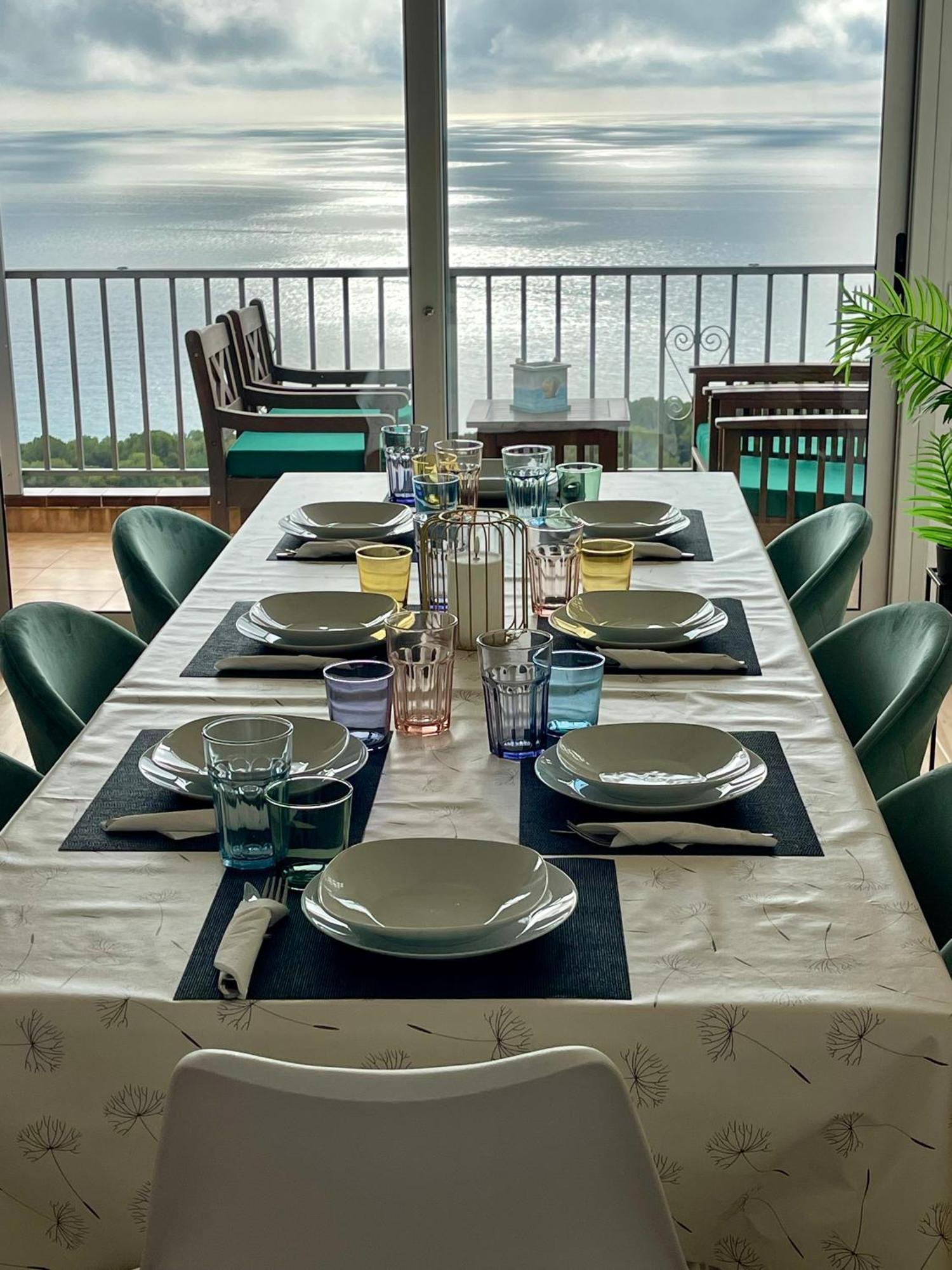 Seahomes Vacations, La Casa Blue Mediterranean Lifestyle บลาเนส ภายนอก รูปภาพ
