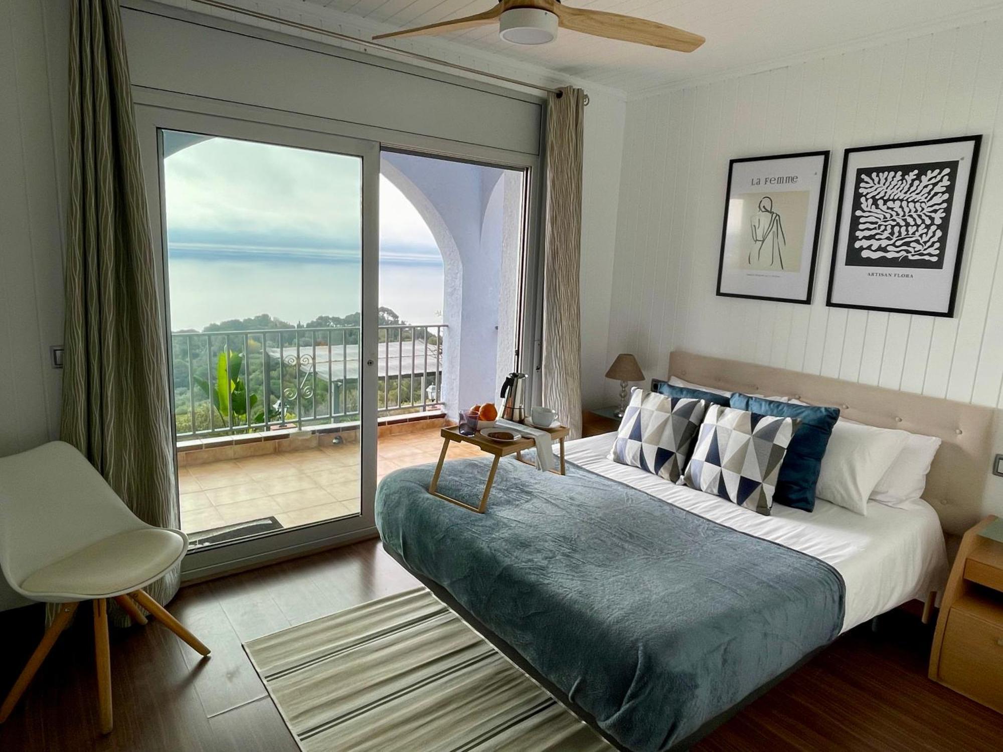 Seahomes Vacations, La Casa Blue Mediterranean Lifestyle บลาเนส ภายนอก รูปภาพ
