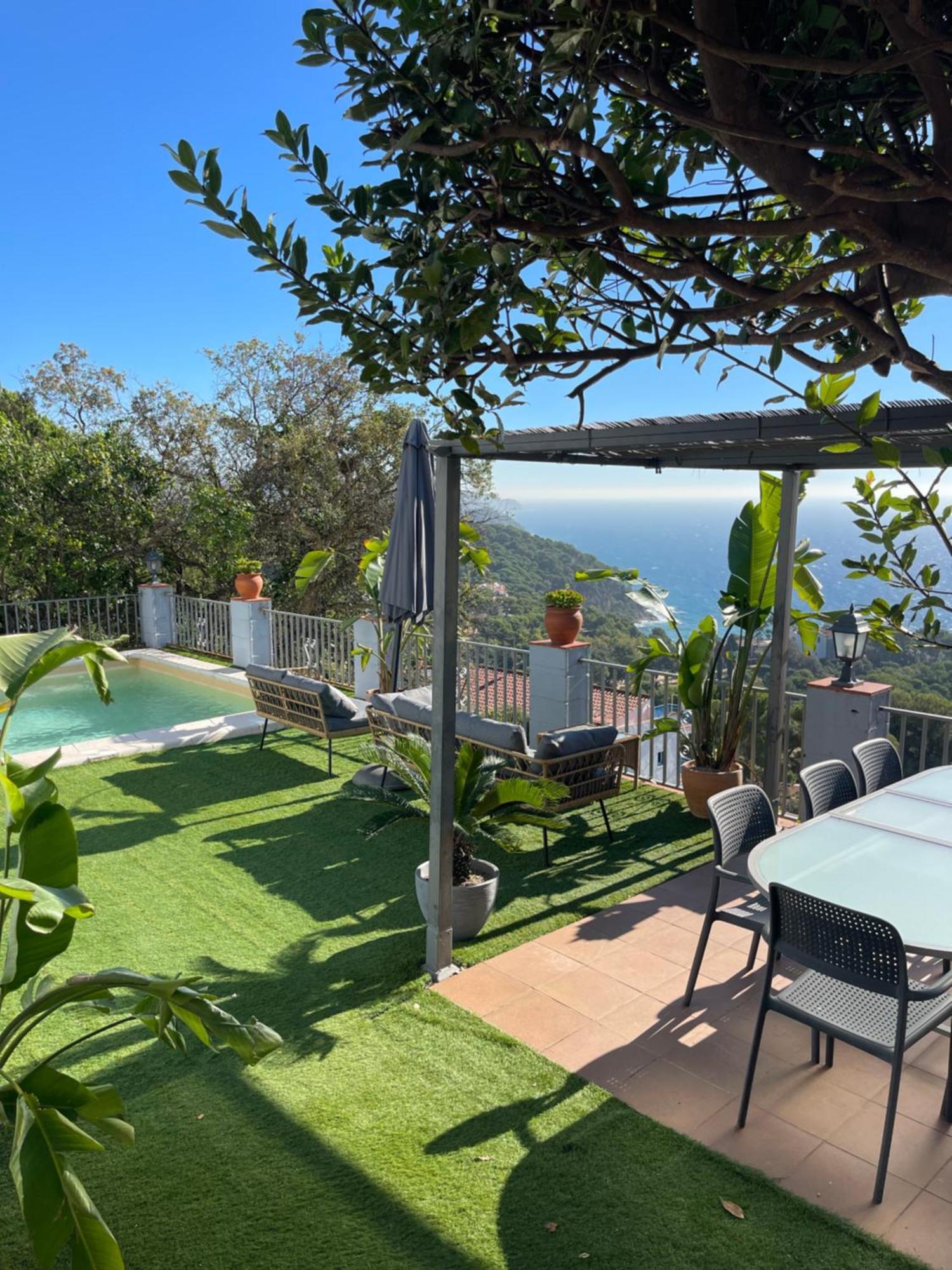 Seahomes Vacations, La Casa Blue Mediterranean Lifestyle บลาเนส ภายนอก รูปภาพ