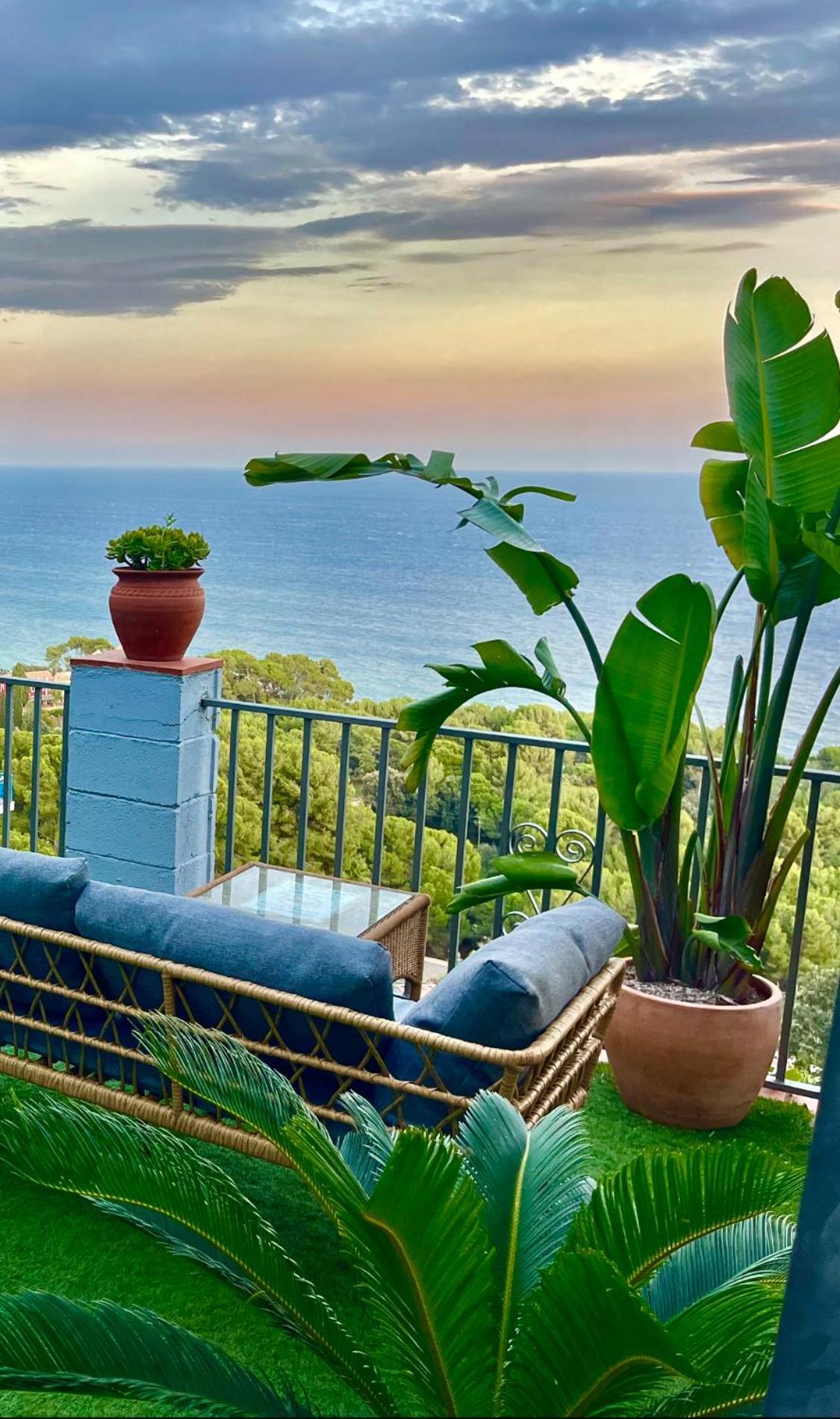 Seahomes Vacations, La Casa Blue Mediterranean Lifestyle บลาเนส ภายนอก รูปภาพ